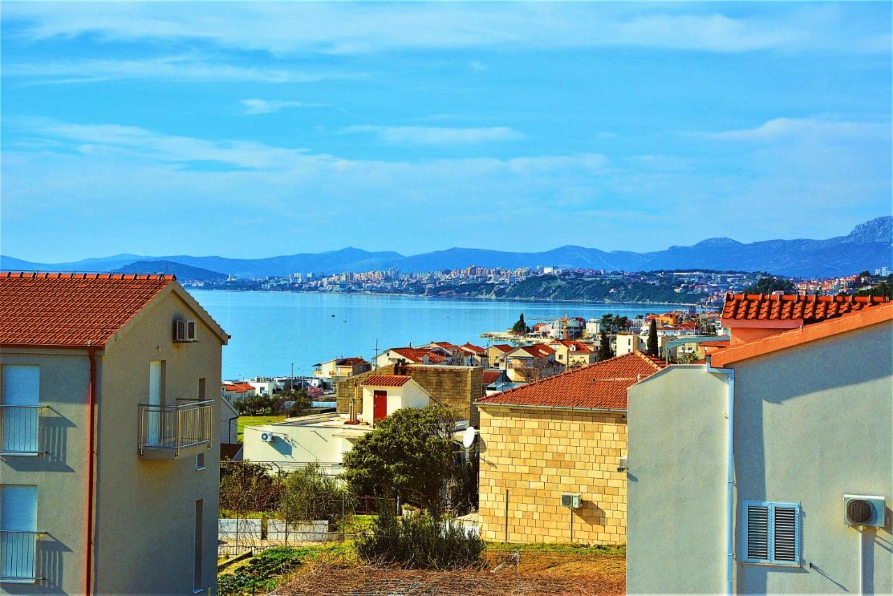 Modern With Jacuzzi, Beautiful Sea View, Near Split! 36a Villa *