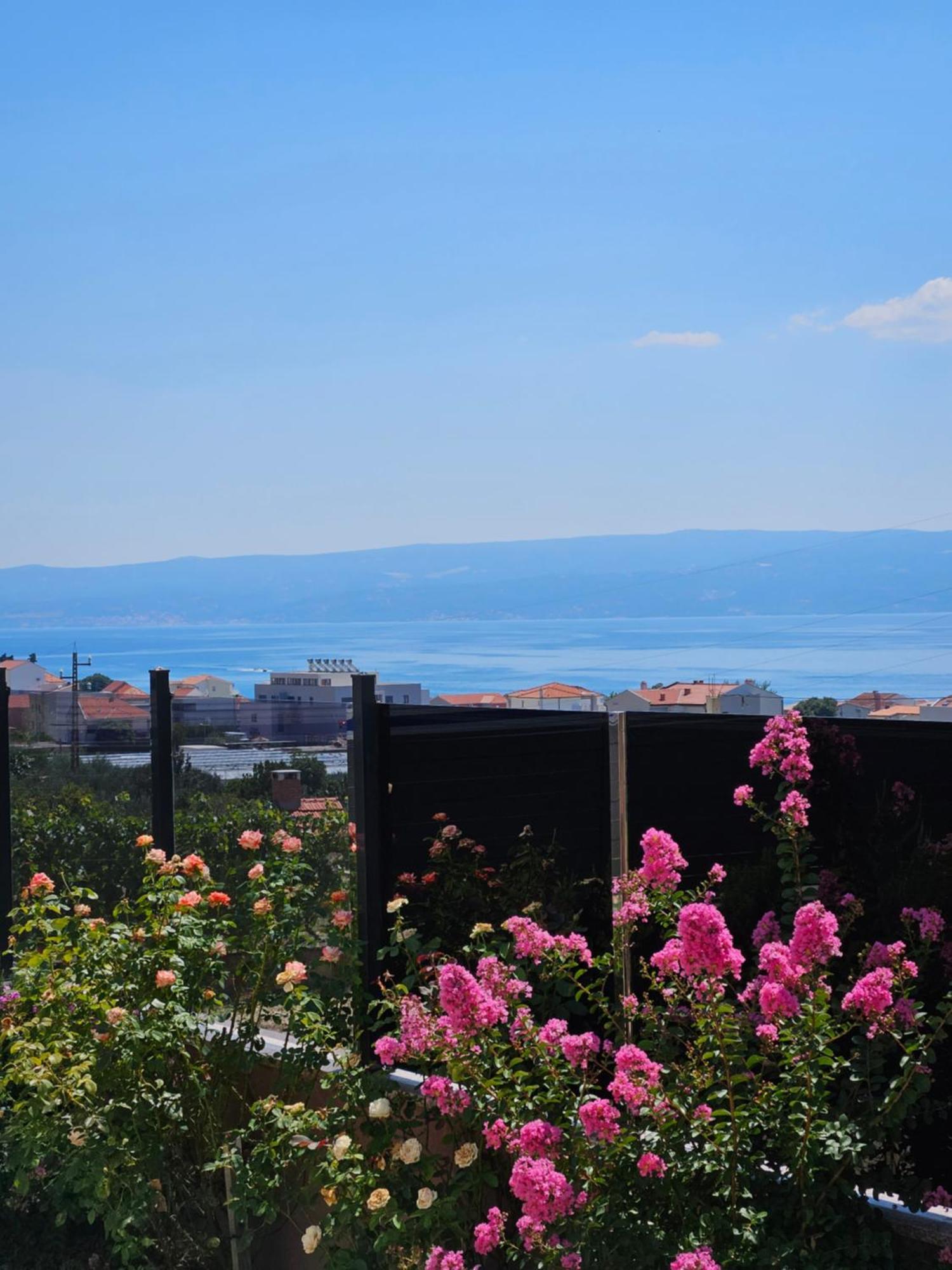 Modern With Jacuzzi, Beautiful Sea View, Near Split! 36a * Podstrana