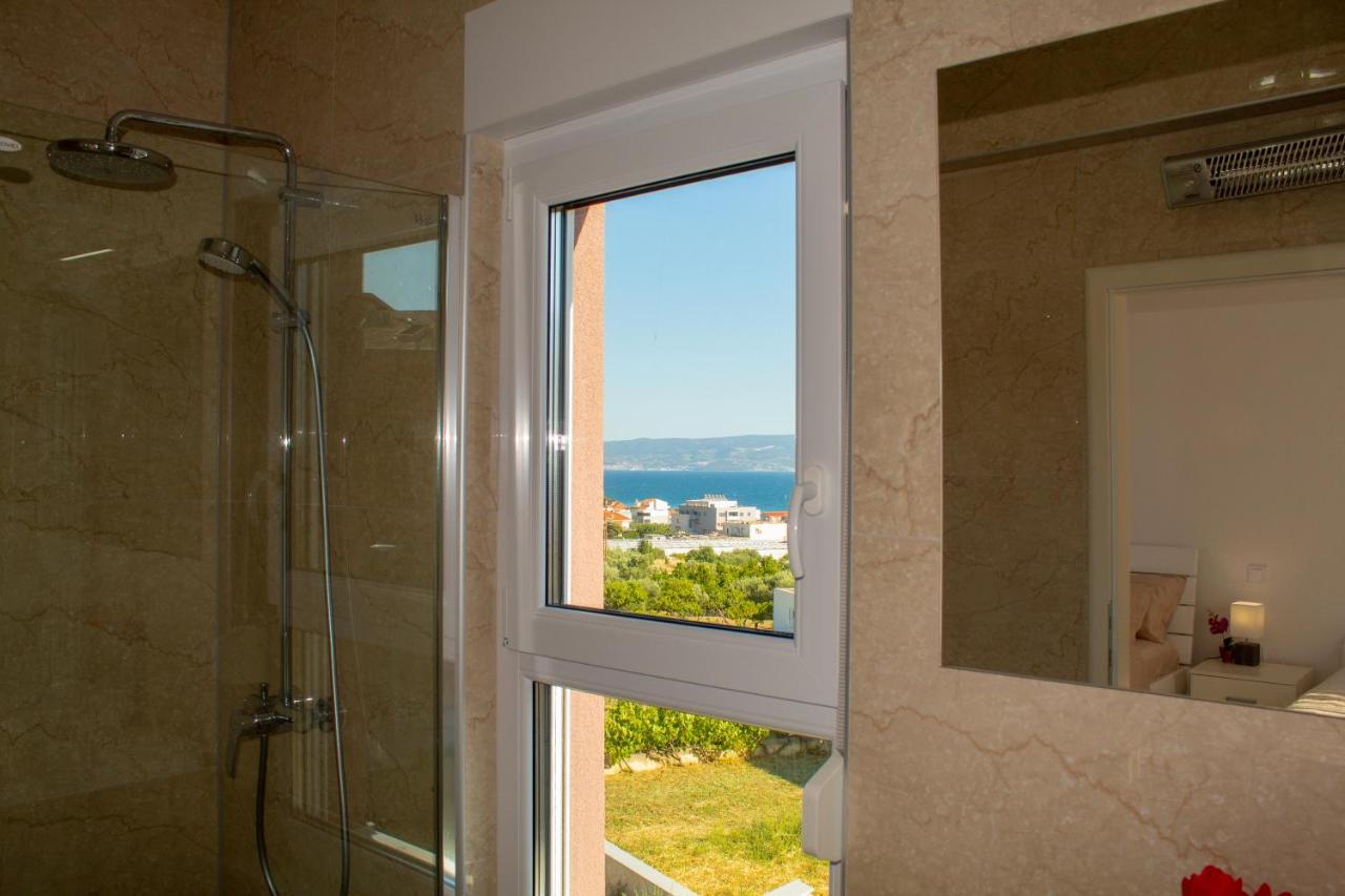 Villa Modern With Jacuzzi, Beautiful Sea View, Near Split! 36a Podstrana