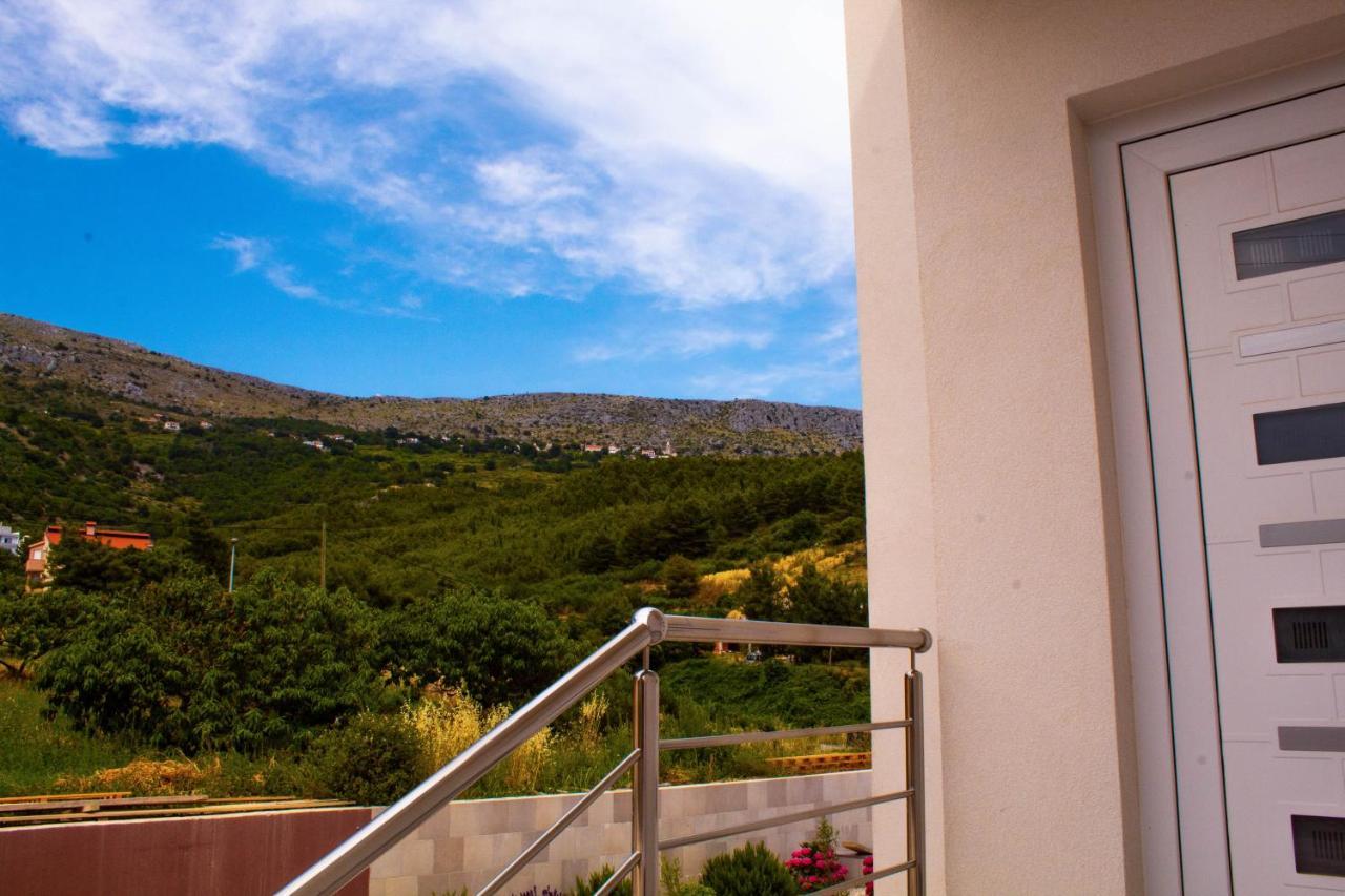 Modern With Jacuzzi, Beautiful Sea View, Near Split! 36a Villa Podstrana